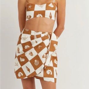 DISSH linen seashell skirt